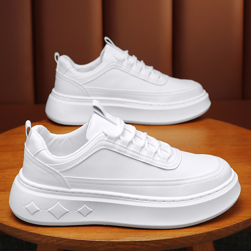 L777 White