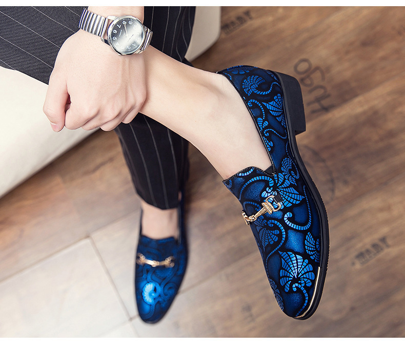 Elegante Herrenschuhe zum Hineinschlüpfen mit Blumenprint & spitzer Kappe detail 3