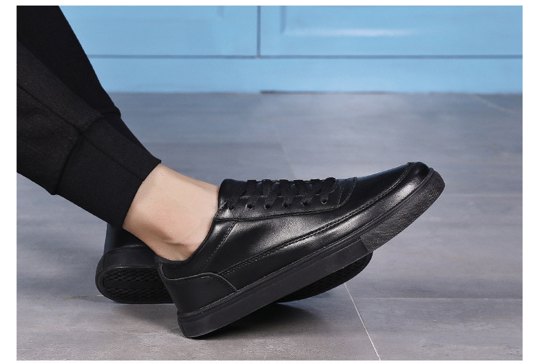 Einfarbige Herren-Sneaker aus PU-Leder, rutschfest & lässig detail 19
