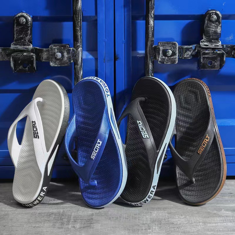 Men's Sporty Non-Slip Cushioned Beach Flip-Flops 3
