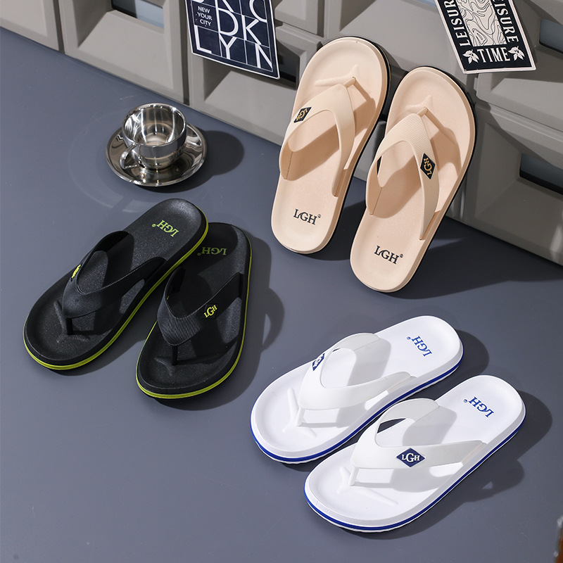 Men's Lightweight Waterproof Non-Slip Flip-Flops 4