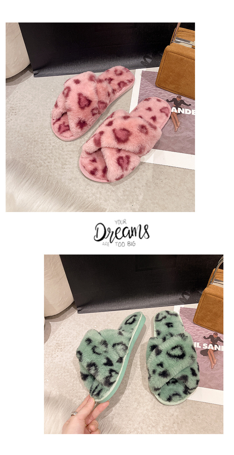 Pantofole aperte in morbido peluche da donna detail 14