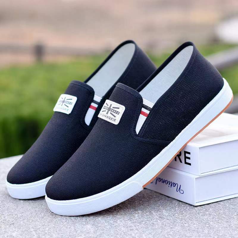 Atmungsaktive, rutschfeste Herren-Sportschuhe zum Schnüren detail 1