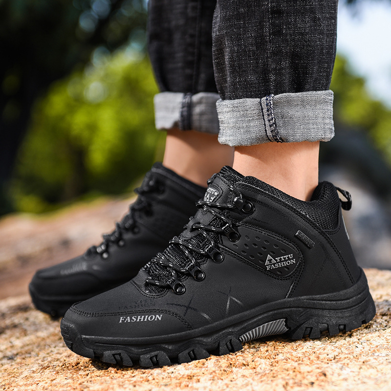 Rutschfeste Schnür-Wanderstiefel für Herren 3