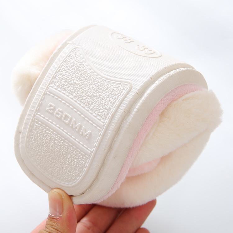 Chaussons douillets et chauds en peluche pour femmes 5