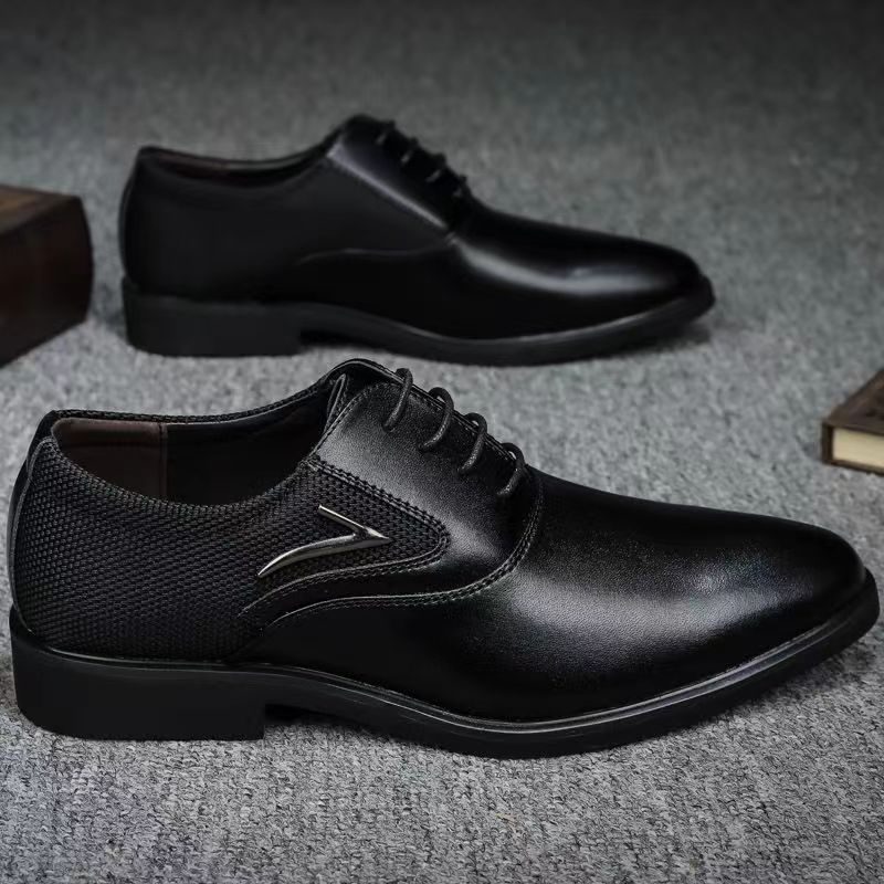 Elegante veterschoenen met spitse neus voor heren 5