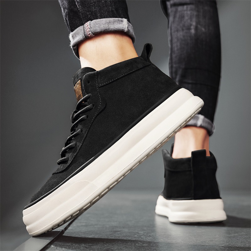 Herren-Freizeitschuhe aus Wildleder mit Schnürung und Plateau detail 3