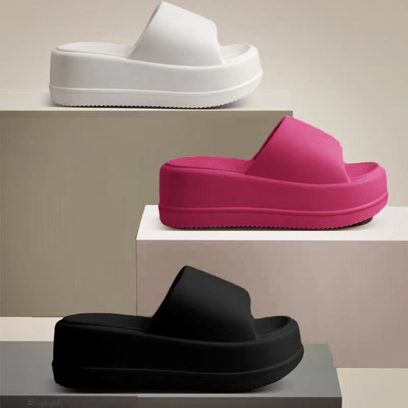 Women's Lightweight Cushioned Platform Slippers