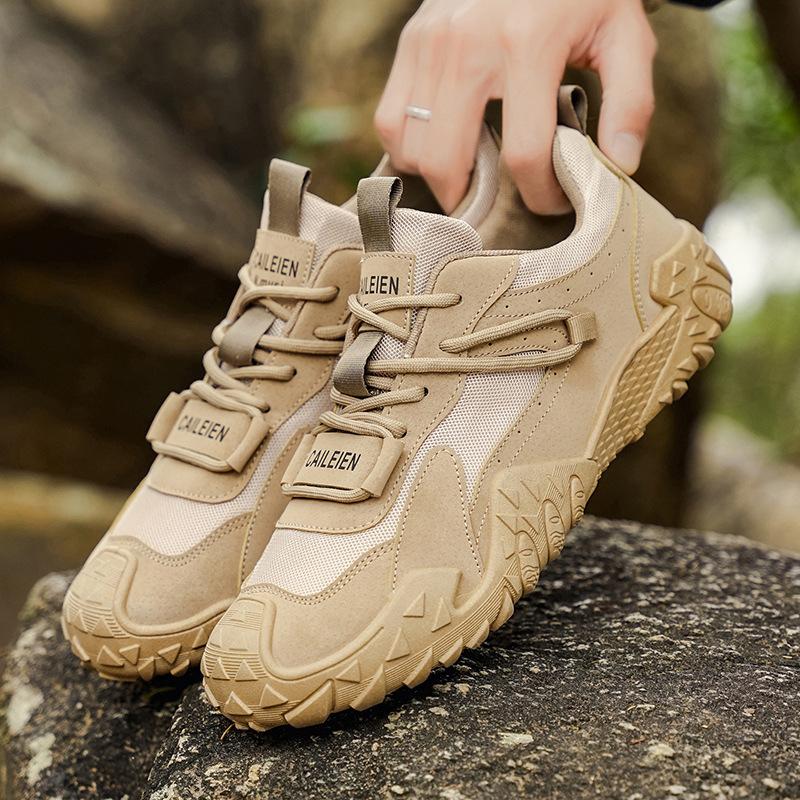 Men's Breathable Non-Slip Lace-Up Athletic Shoes 3