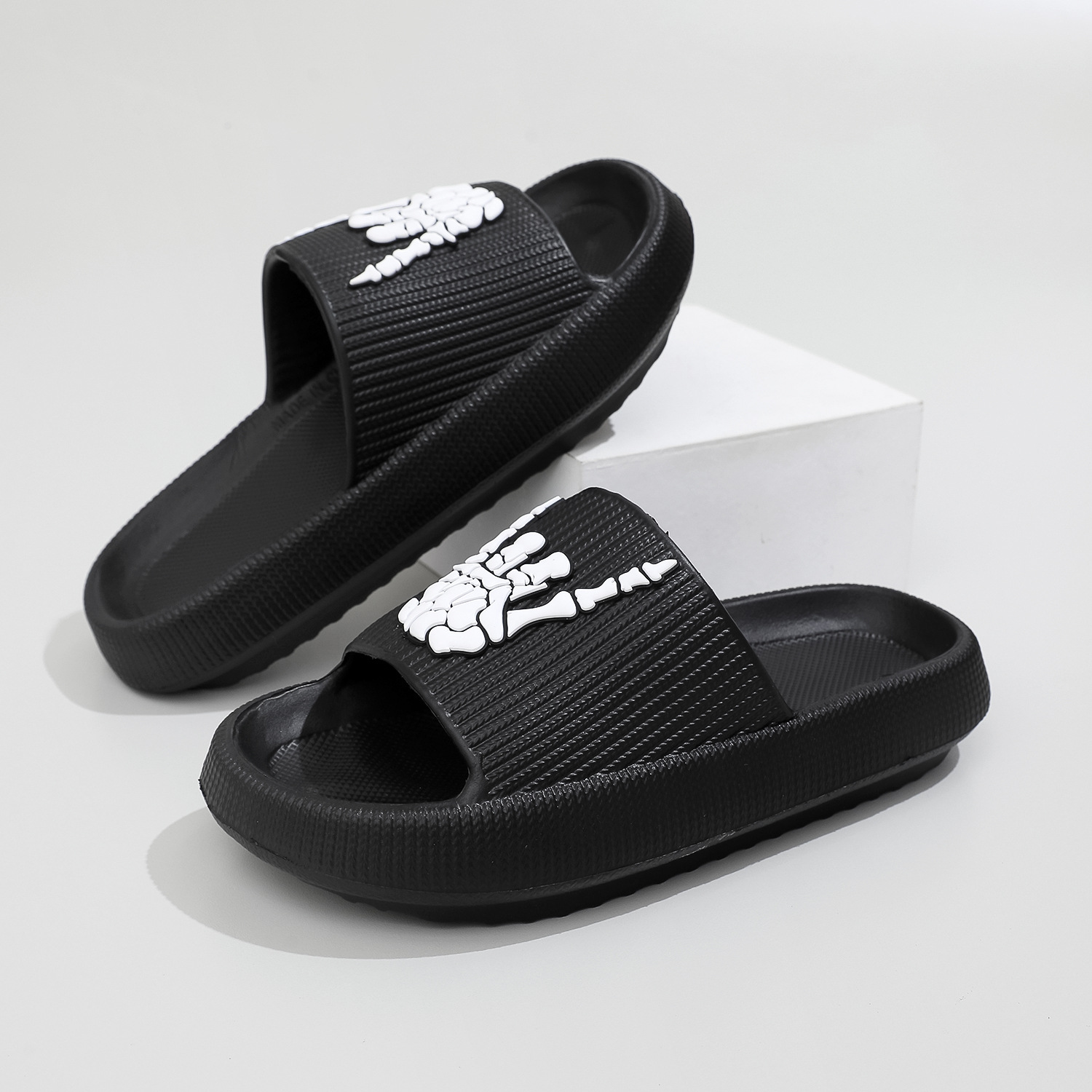 4.0 Black-Finger