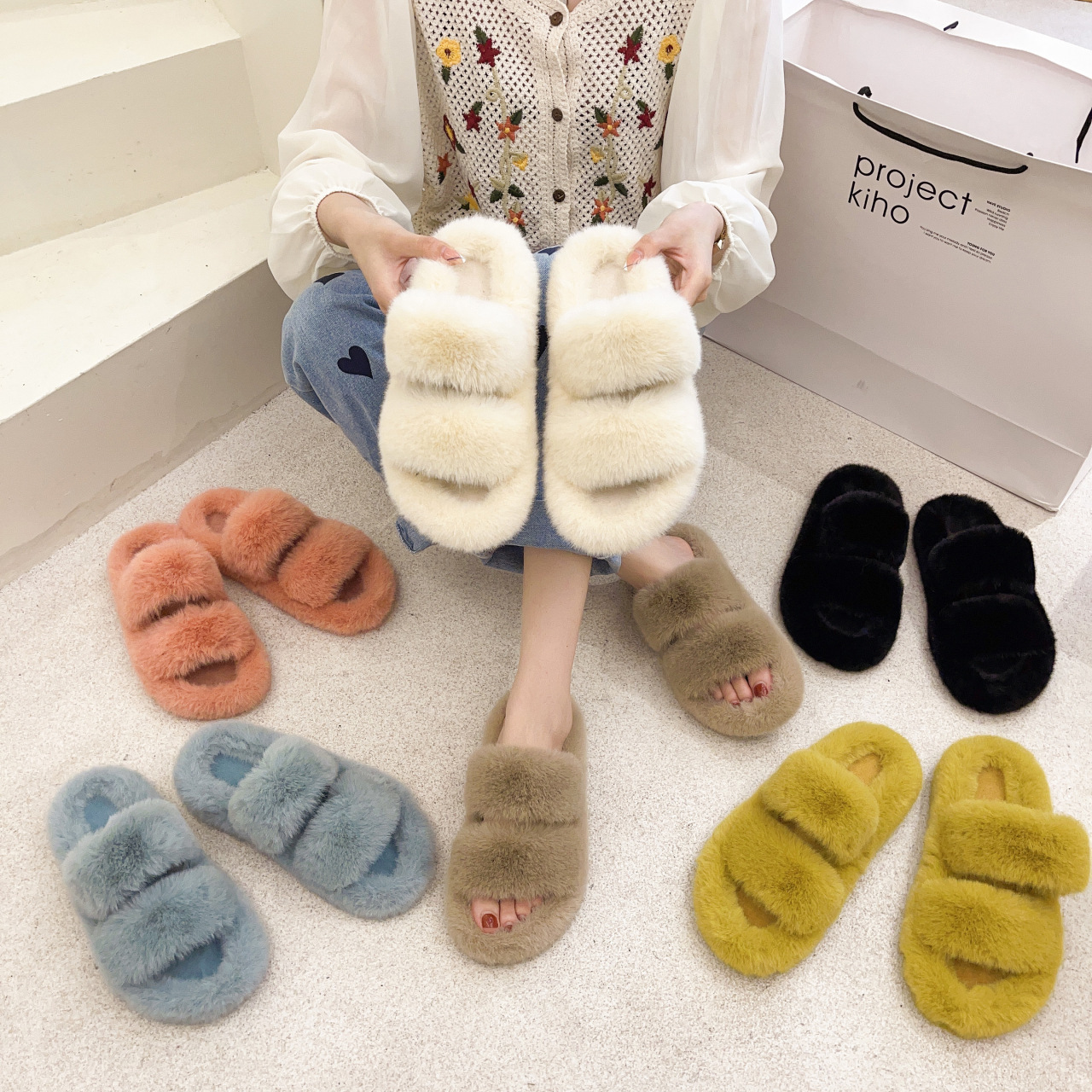 Chaussons en peluche douce pour femme à bout ouvert