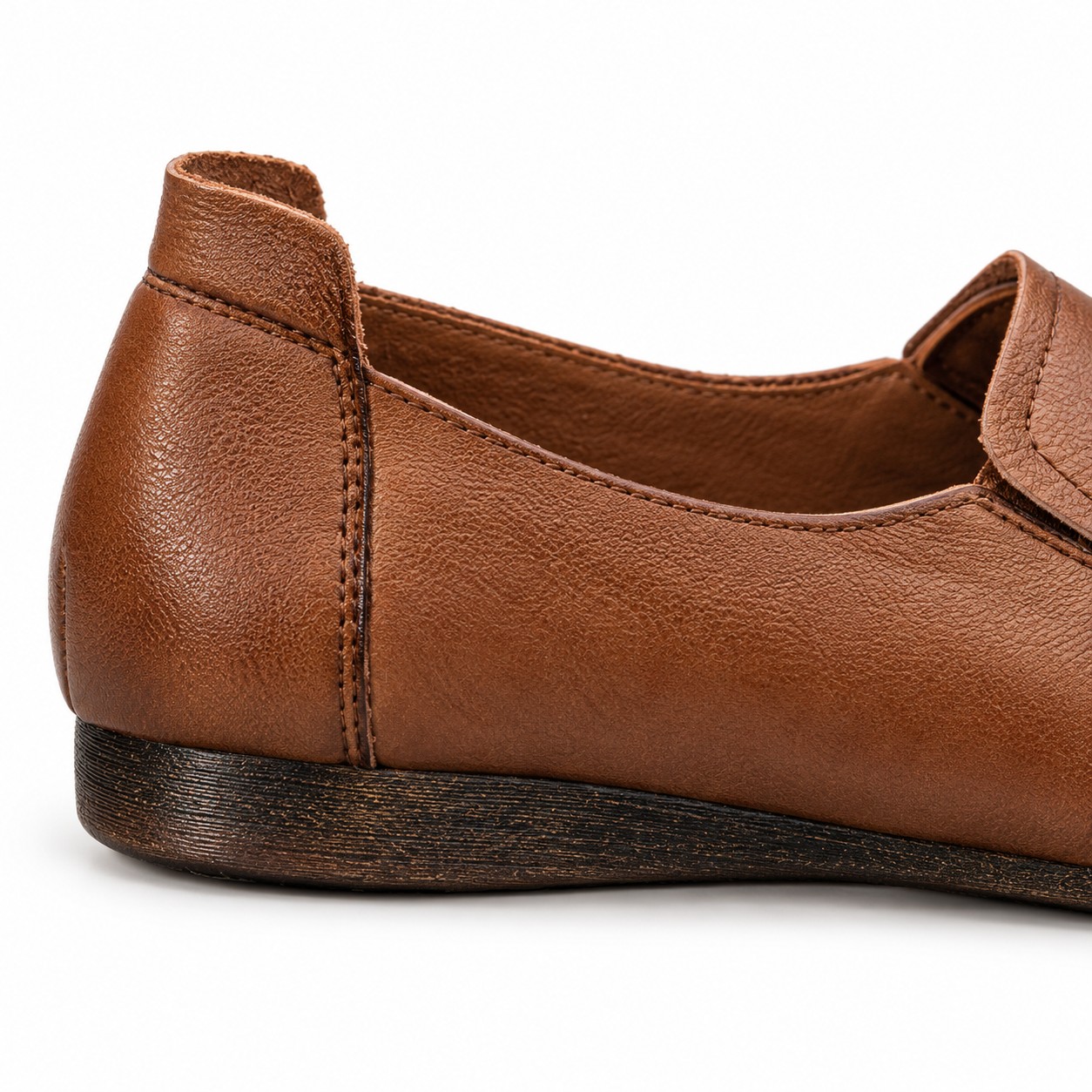 Women's Full-Grain Leather Moc-Toe Slip-On Flats 10