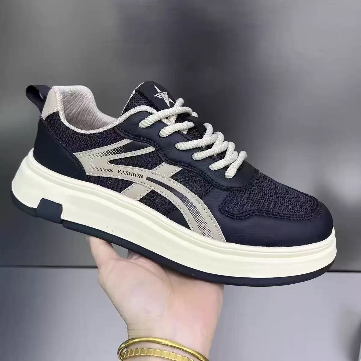 Gedämpfte Freizeitschuhe für Herren mit Schnürung & Colorblocking detail 7