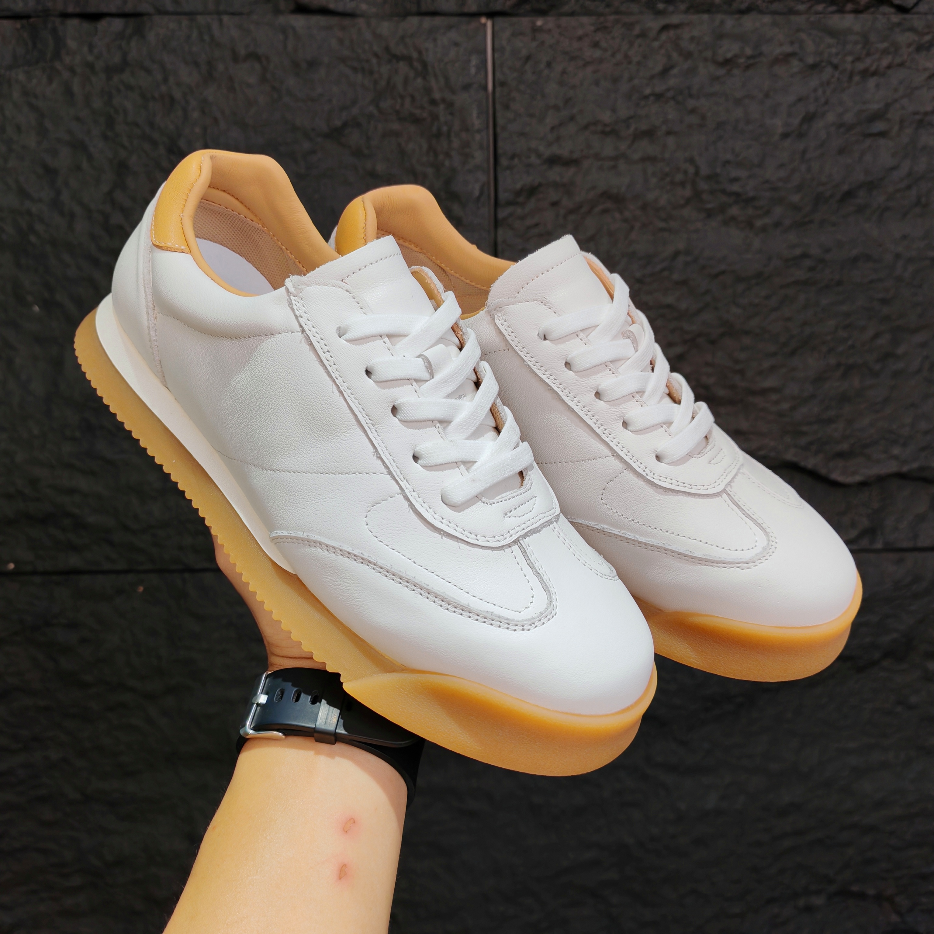 Atmungsaktive Unisex-Freizeitschuhe aus Leder mit Schnürung 4