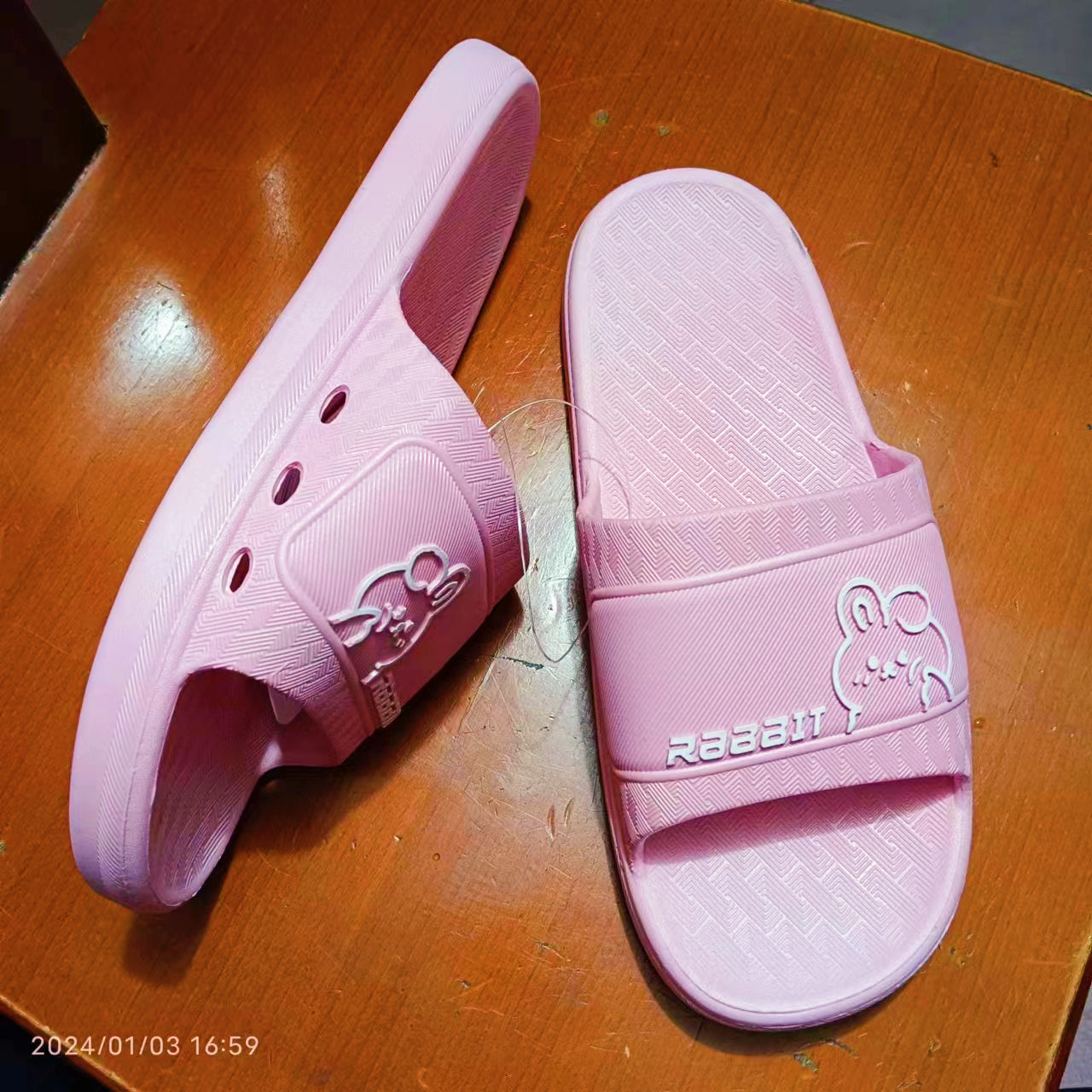 Women's Lightweight Waterproof Non-Slip Slide Slippers detail 3