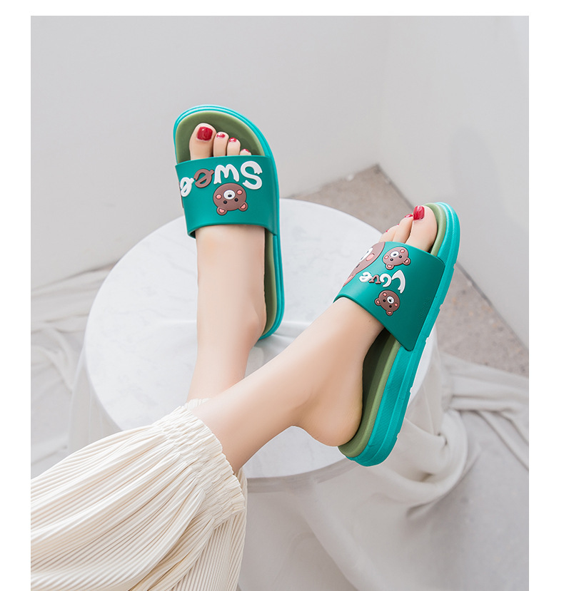 Women's Lightweight Non-Slip Cartoon Print Slide Slippers detail 14