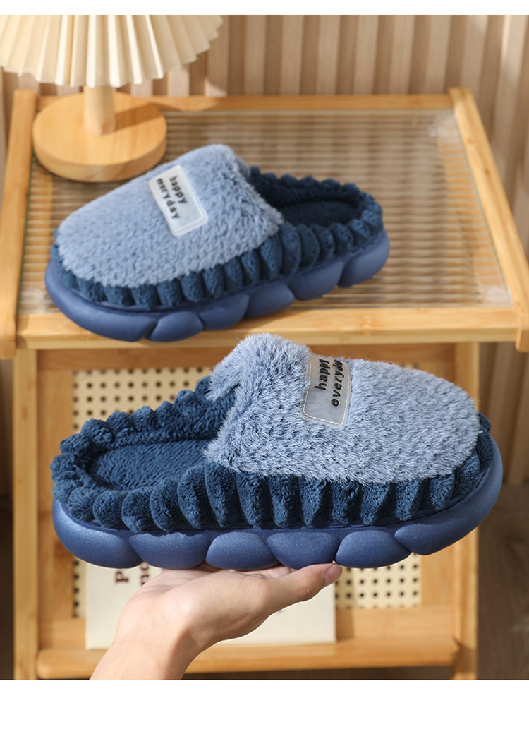 Chaussons douillets et chauds en peluche unisexes detail 3