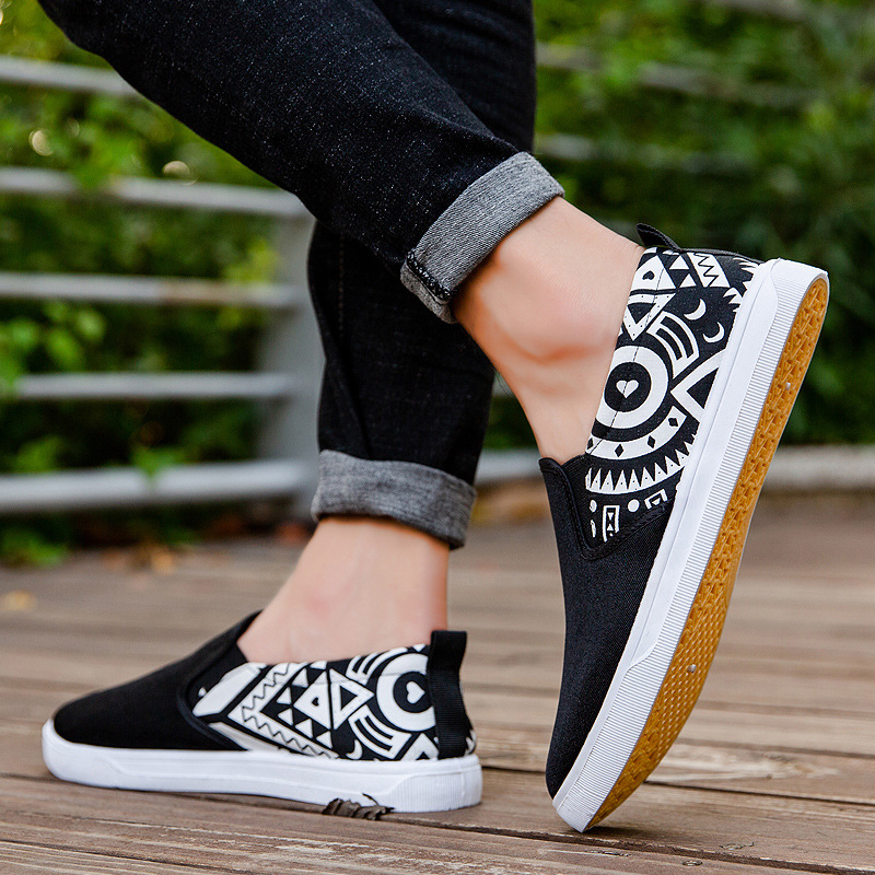 Men's Lightweight Breathable Ethnic Print Canvas Casual Shoes 4