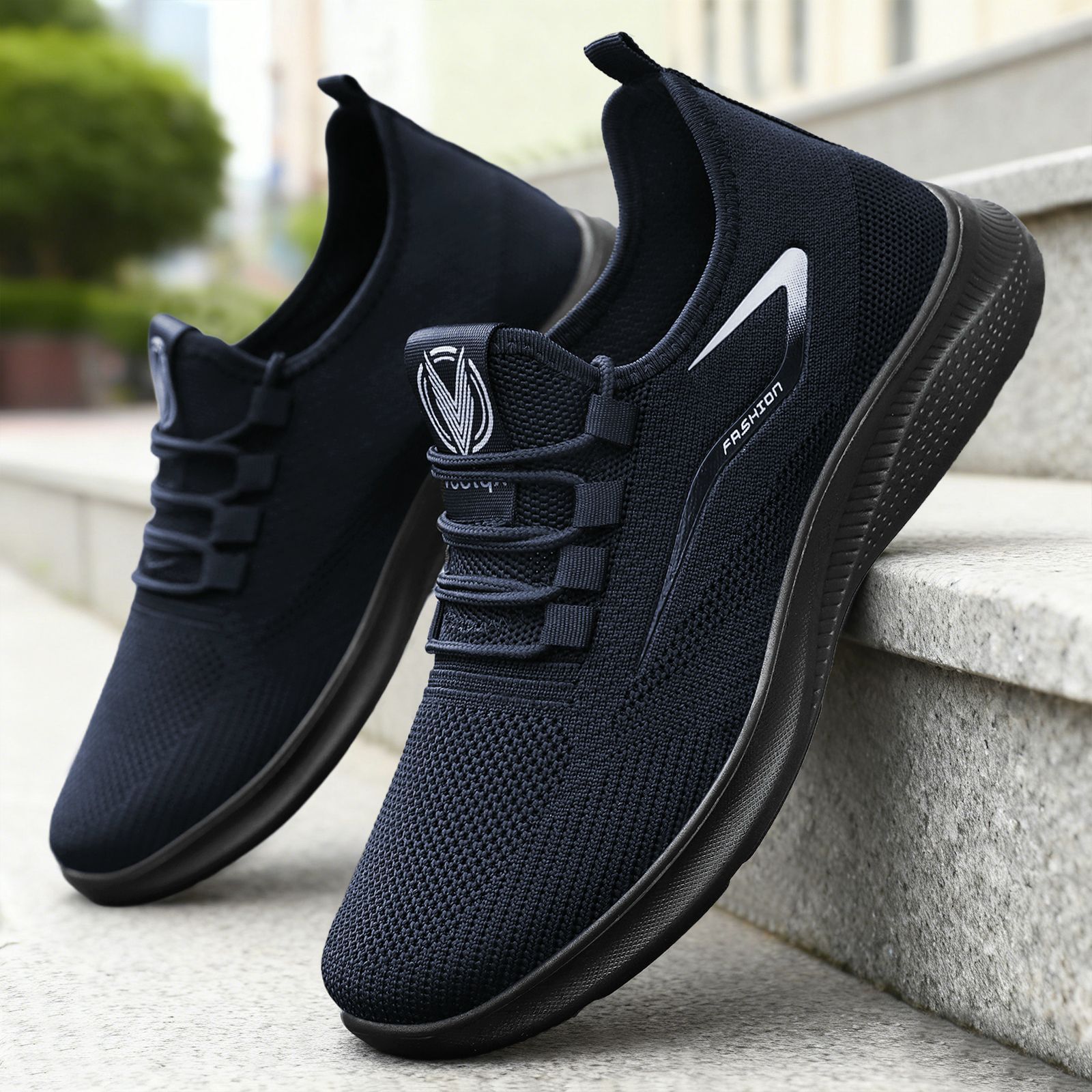 Atmungsaktive Herren-Laufschuhe aus leichtem Strickgewebe 3