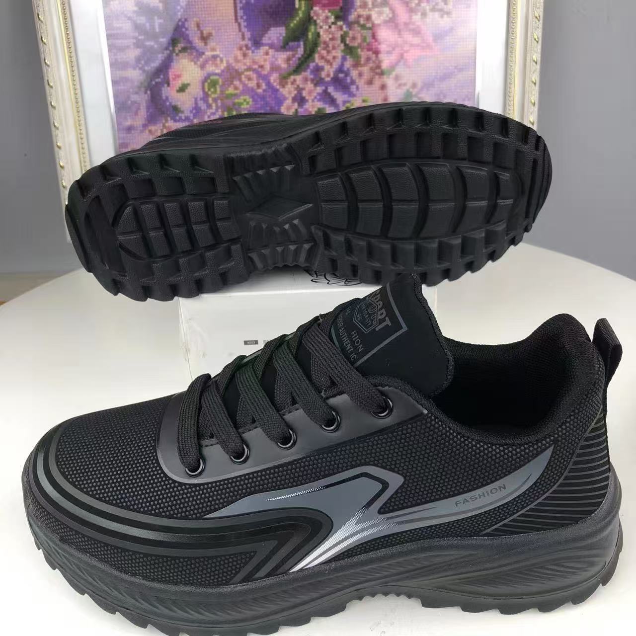 Atmungsaktive gedämpfte Laufschuhe für Herren aus Mesh detail 4