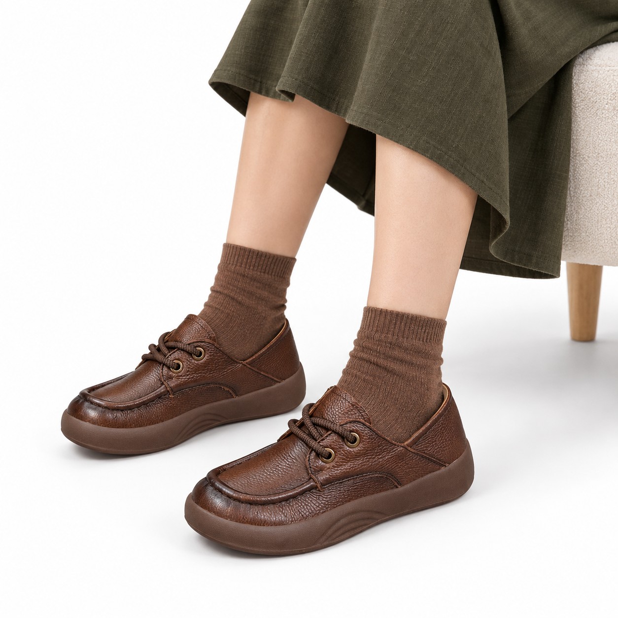Women's Full-Grain Leather Wide Toe Box Lace-Up Casual Shoes 6