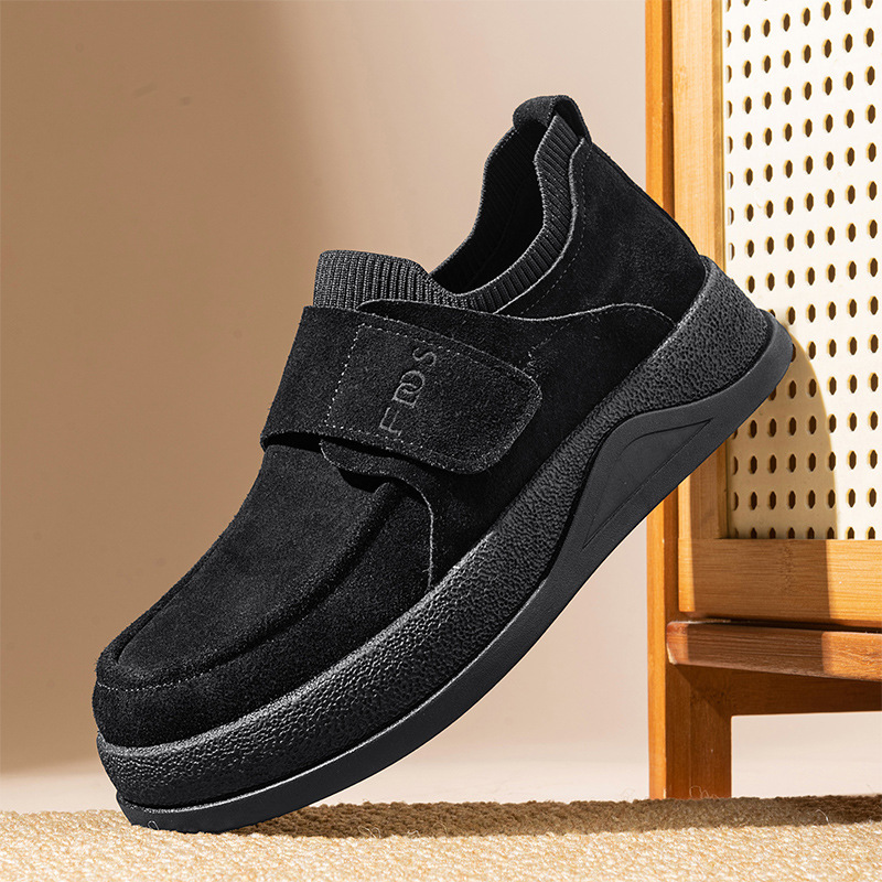 Rutschfeste Herren-Freizeitschuhe mit Klettverschluss