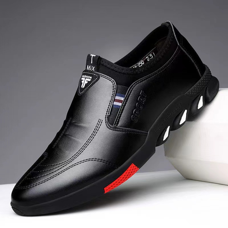 Black (668 Slip-on)
