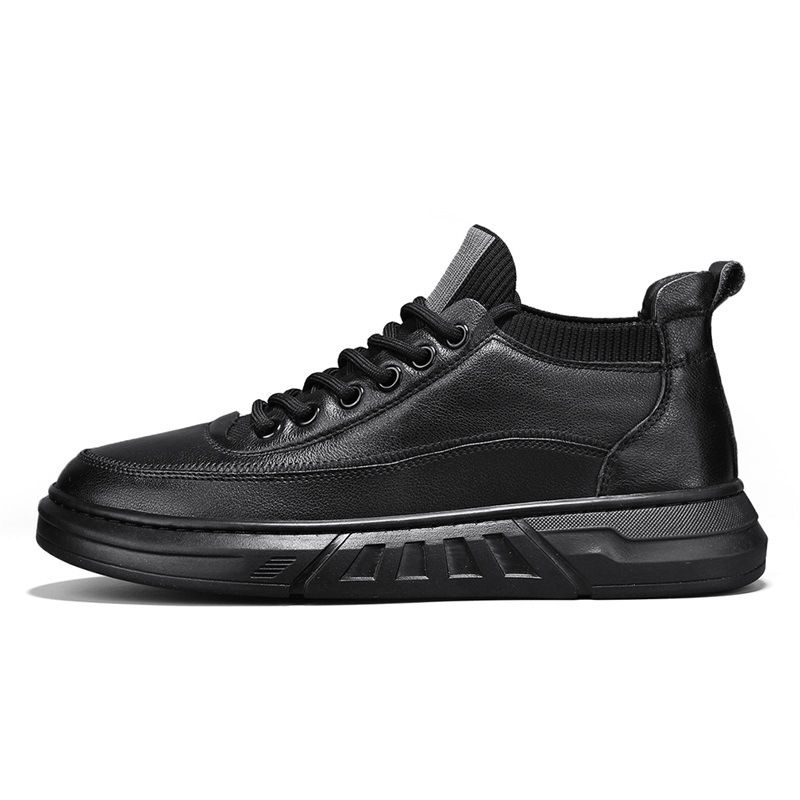 Black single shoes