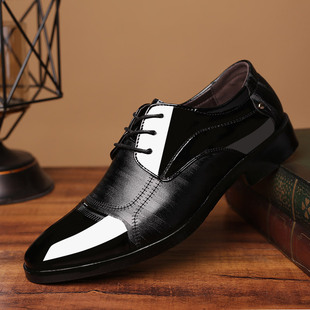 Nette veterschoenen met spitse neus voor heren detail 2