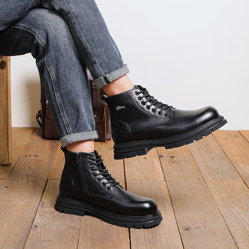 Rutschfeste Schnürstiefel aus Leder für Herren 5