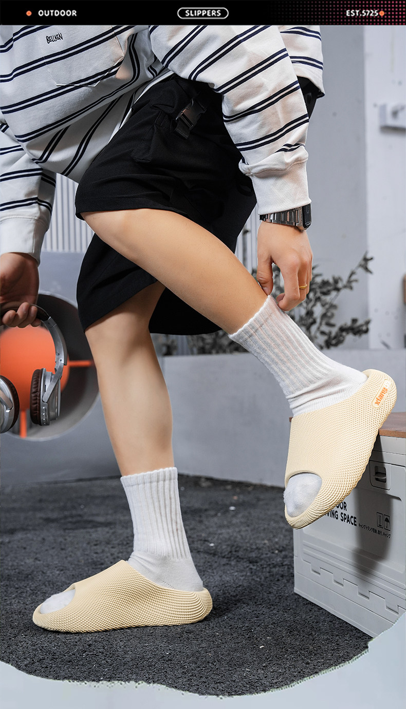 Unisex lichte gewatteerde EVA-pantoffels met open neus detail 1