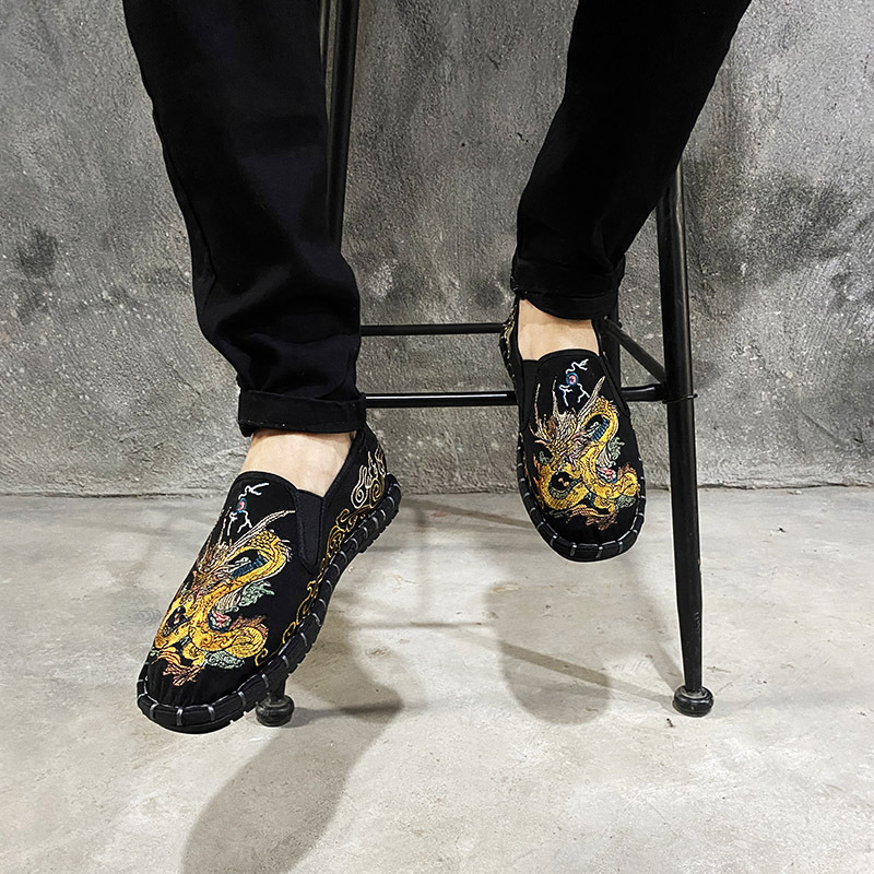 Men's Breathable Embroidered Slip-On Casual Shoes 5