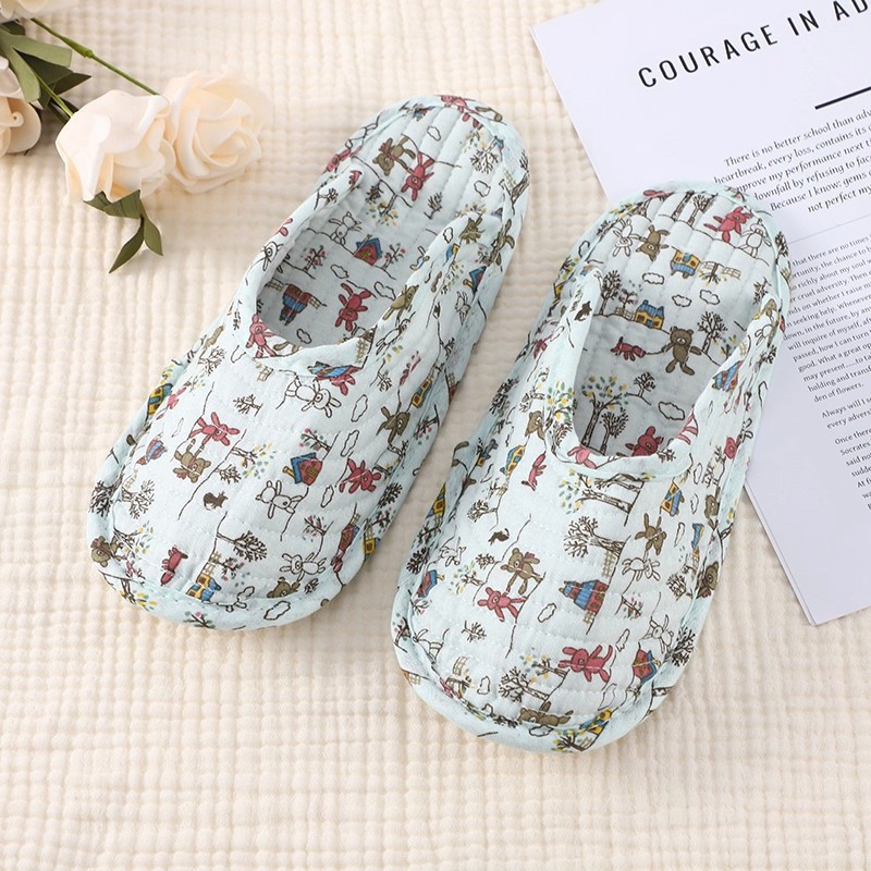 Pantofole da donna in cotone trapuntato a fiori con suola morbida detail 12