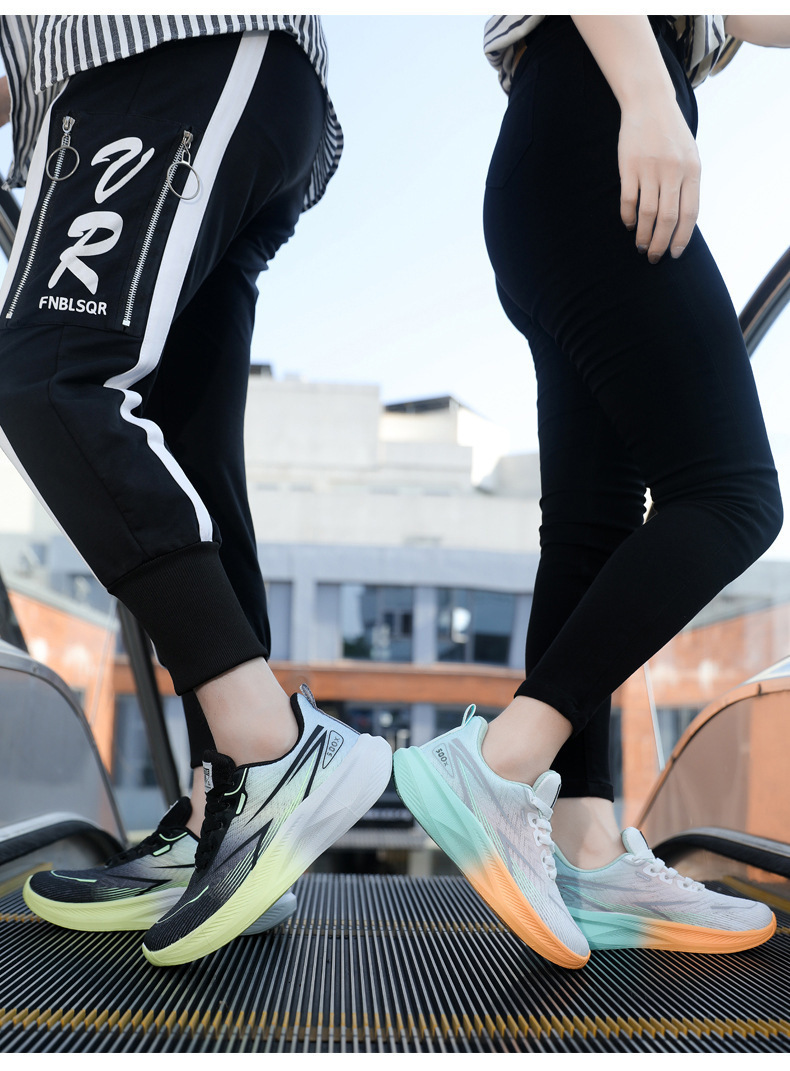 Atmungsaktive gedämpfte Herren-Laufschuhe mit Schnürung detail 13