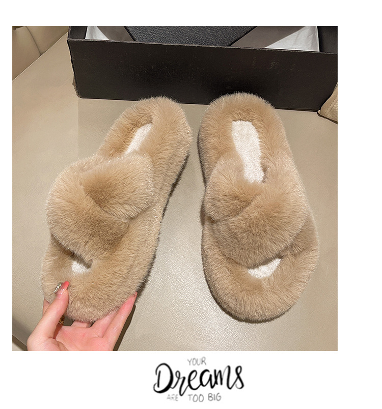 Pantofole da donna in morbido peluche con punta aperta detail 14