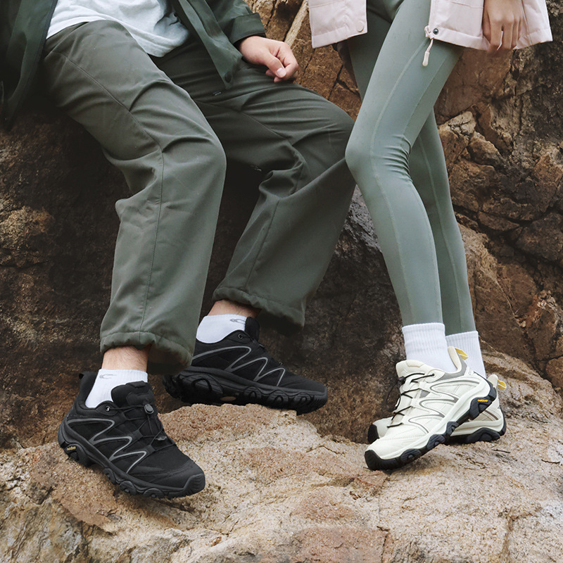 Unisex Breathable Mesh Non-Slip Outdoor Athletic Shoes 5