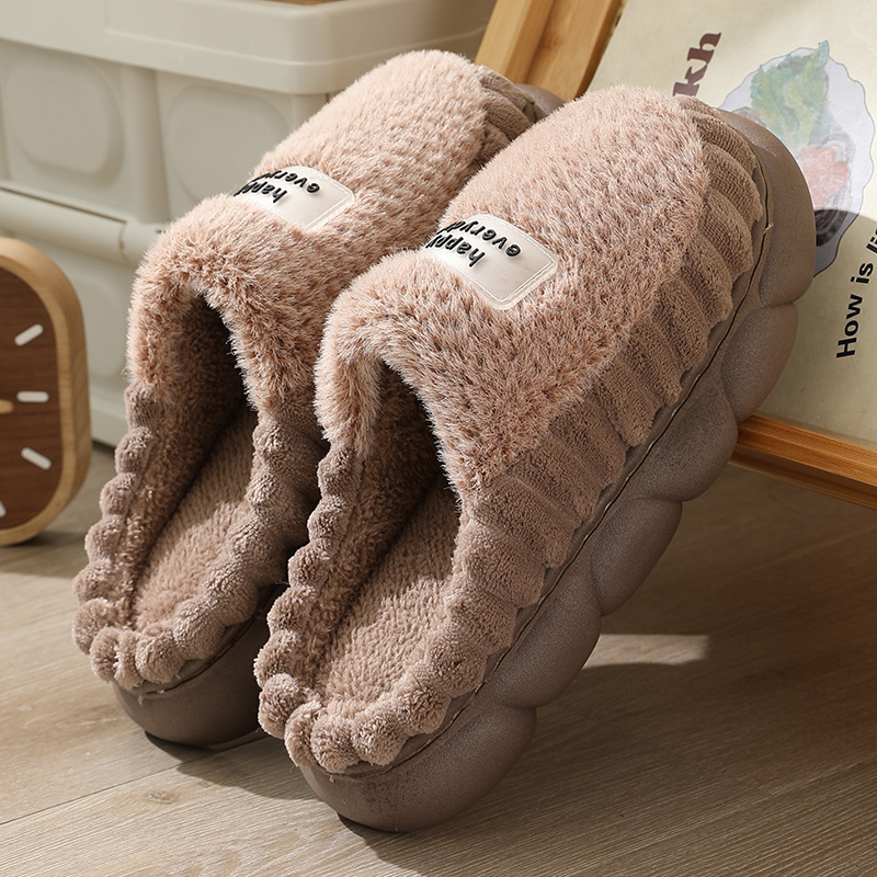 Chaussons douillets et chauds en peluche unisexes 3