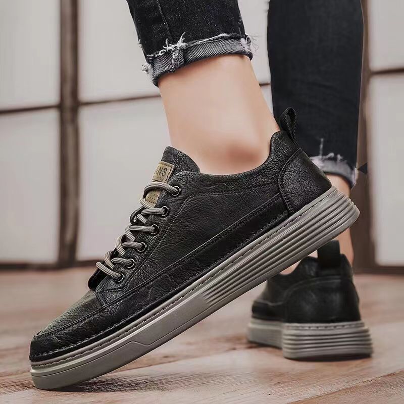 Rutschfeste PU-Leder Freizeitschuhe für Herren mit Schnürung detail 14