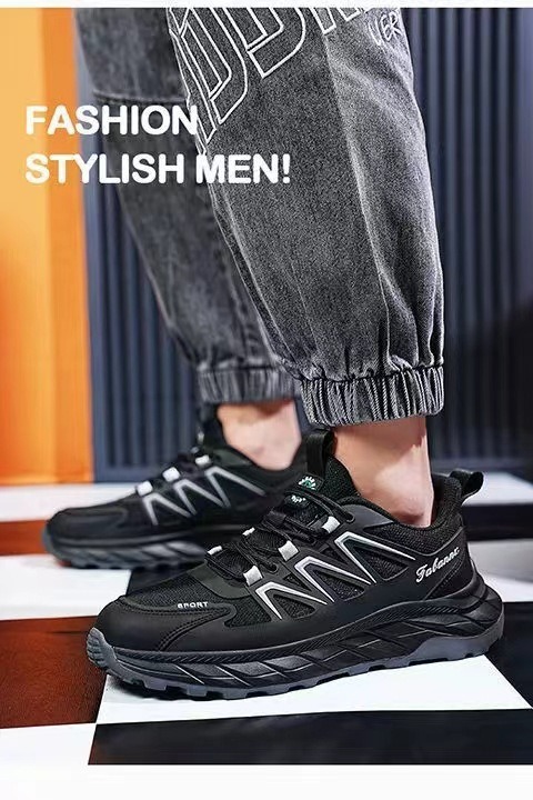 Atmungsaktive, gedämpfte Schnür-Sneaker für Herren detail 5