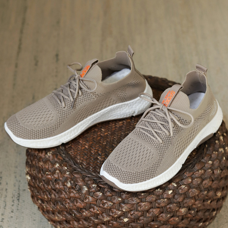 Unisex atmungsaktive leichte Sneaker aus Strickgewebe 5