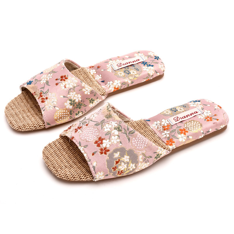 Atmungsaktive Damen-Hausschuhe aus Leinen mit Blumenmuster 6