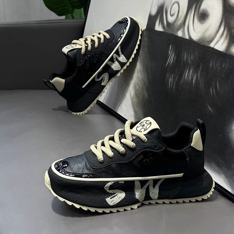 Freizeitschuhe für Herren mit Plateausohle und Schnürung aus PU-Leder