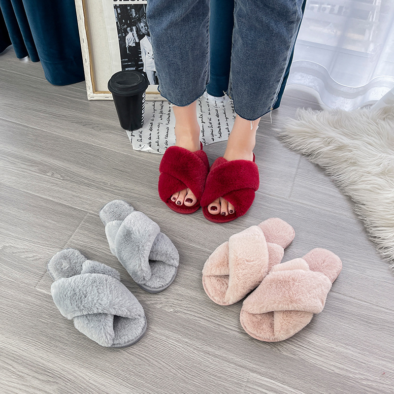 Pantuflas de felpa suaves para mujer con puntera abierta 3