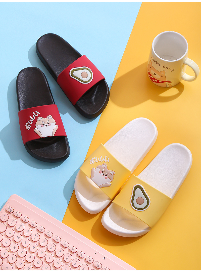 Women's Lightweight Soft-Sole Cartoon Slippers detail 4