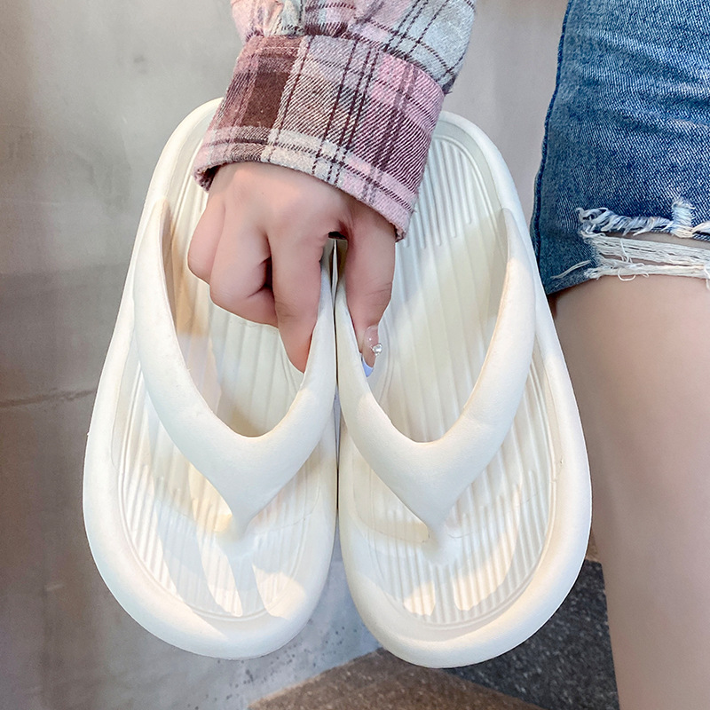 Unisex Lightweight Cushioned EVA Flip-Flops 4