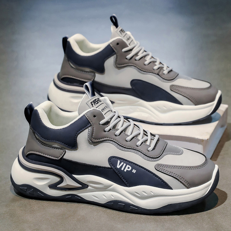Gedämpfte Herren-Freizeitschuhe mit Plateau und Colorblock