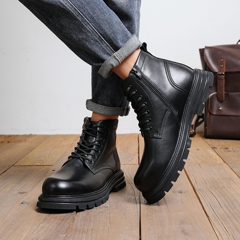 Rutschfeste Schnürstiefel aus Leder für Herren detail 3