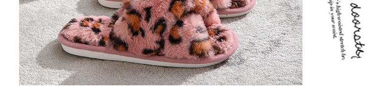 Women's Cozy Plush Leopard Print Open-Toe Slippers detail 4