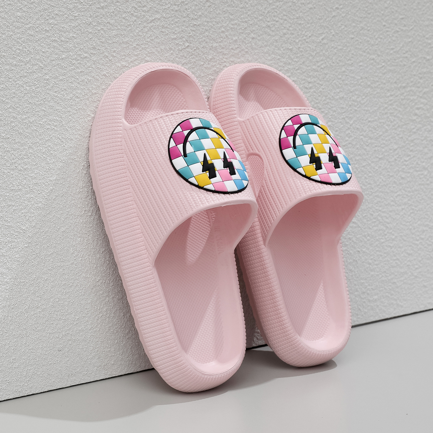 4.0 Pink-Colorful Lightning Smiley Face