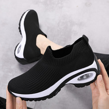 Leichte, atmungsaktive Herren-Freizeitschuhe zum Schnüren detail 1
